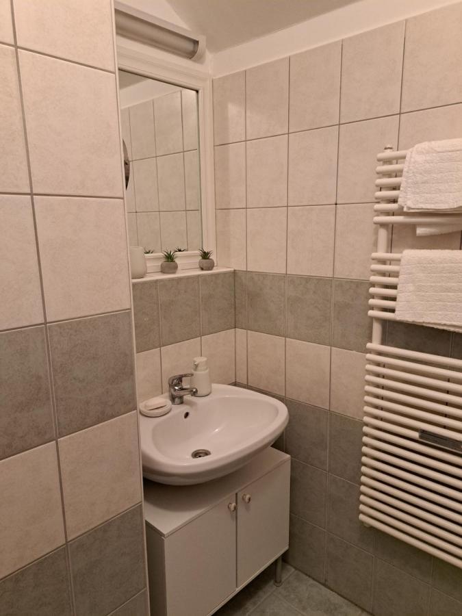 Rozsa Apartman Keszthely Zewnętrze zdjęcie
