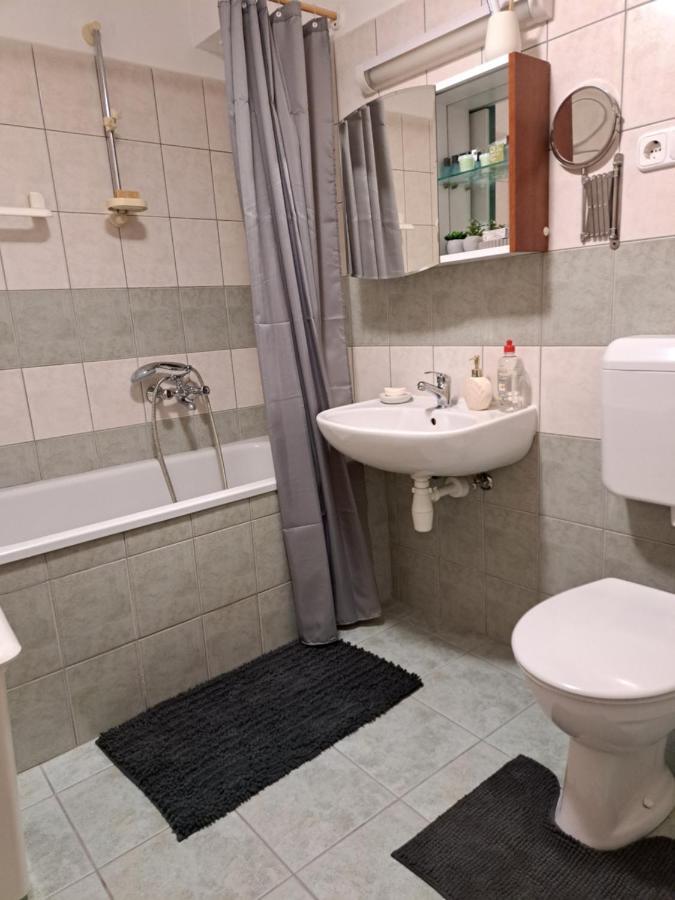 Rozsa Apartman Keszthely Zewnętrze zdjęcie